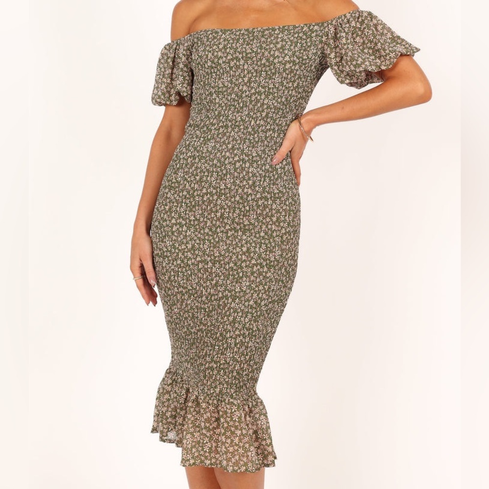 Petal and Pup Bodycon Off Shoulder Floral Midi Dress